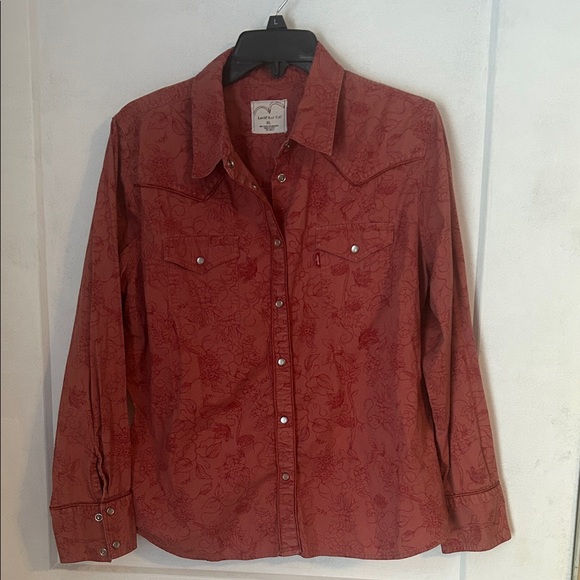 Levi's Red Floral Button-Up Shirt - Picture 1 of 5